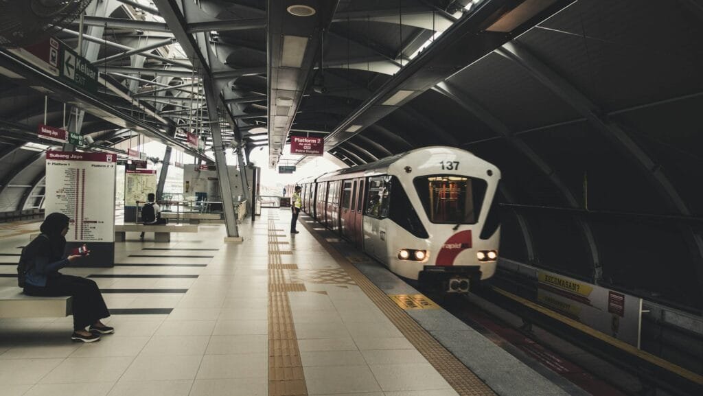 travel by train in malaysia