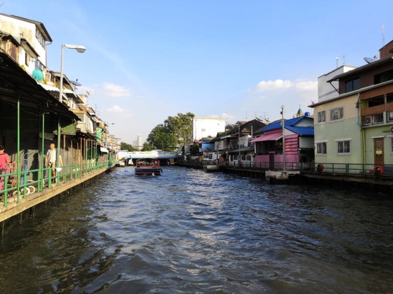 river boat ride in bangkok
