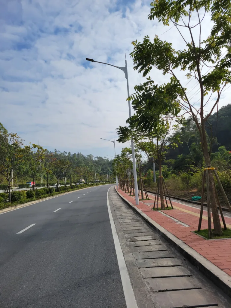 empty roads in china